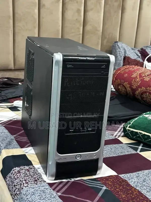 High-Performance Video Editing PC with i7 Processor