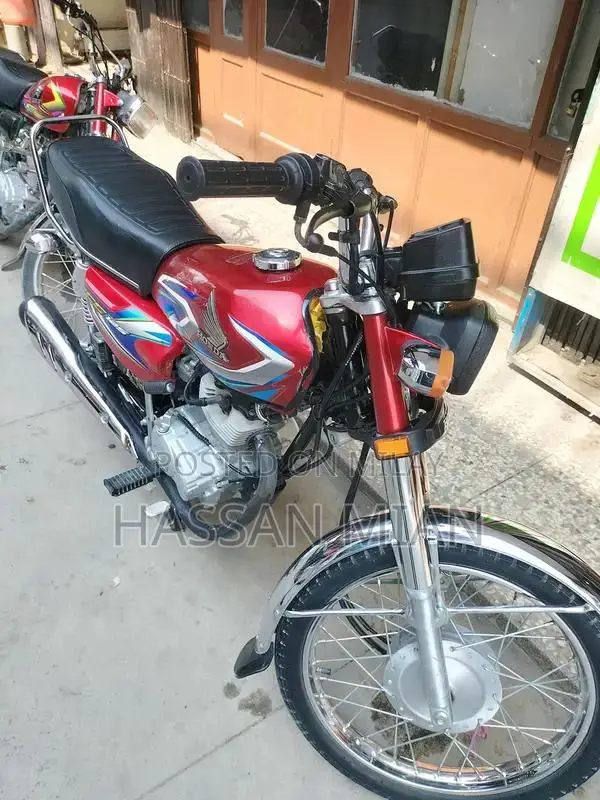 Honda Bike in Excellent Condition - Ready to Ride