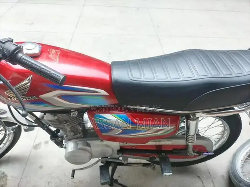 Honda Bike in Excellent Condition - Ready to Ride