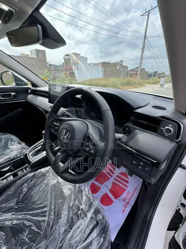 Honda Hybrid Zero Kilometer Vehicle for Immediate Sale