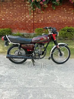 Honda CG 125 Motorcycle - Low Mileage 2017 Model