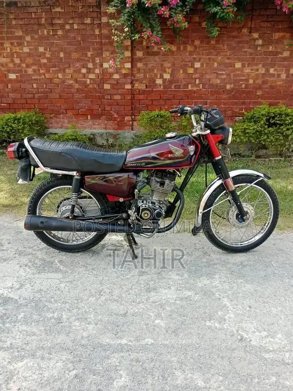 Honda CG 125 Motorcycle - Low Mileage 2017 Model