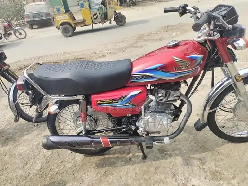 Honda CG 125 Motorcycle - 2024 Model, Excellent Condition