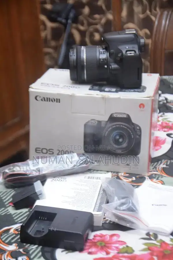 Canon EOS 200D DSLR Camera with 18-55mm Kit Lens