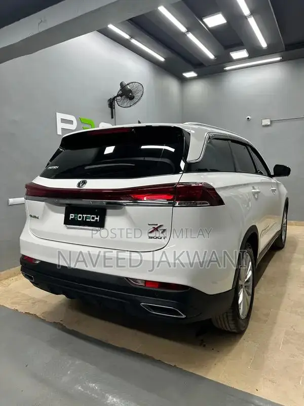 Changan Oshan X7 Future Sense 5-Seater Crossover SUV
