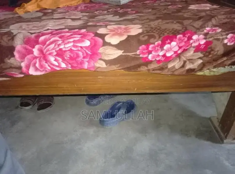 Wooden Home Bed with Foam Mattress