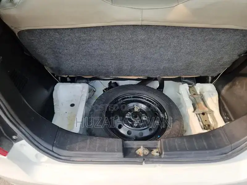 Suzuki Wagon R 2017 Compact Hatchback