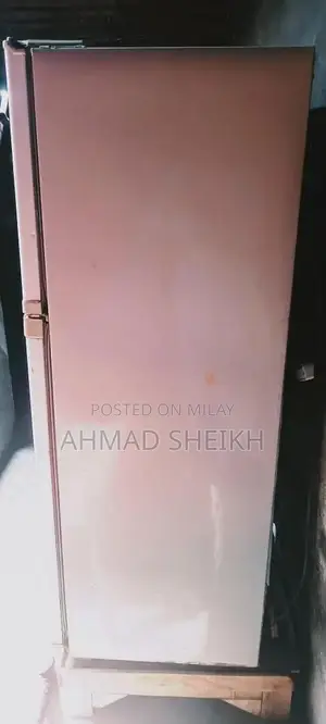 orient Fridge 30000 saf hai koi fault nhi hai har cheez ok hai