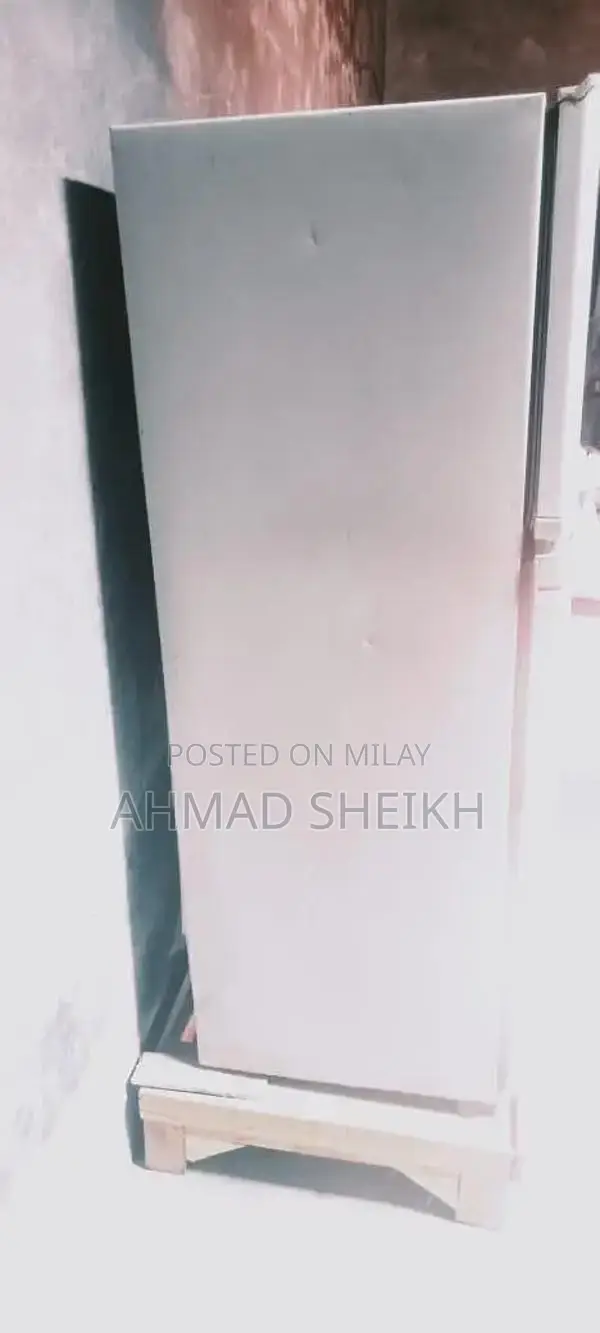 orient Fridge 30000 saf hai koi fault nhi hai har cheez ok hai