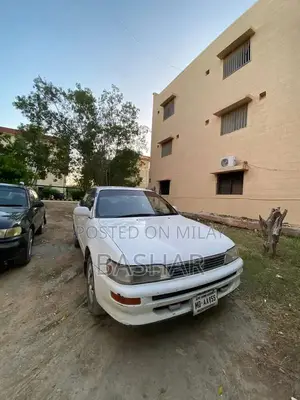 Photo - Toyota Corolla XE 1998