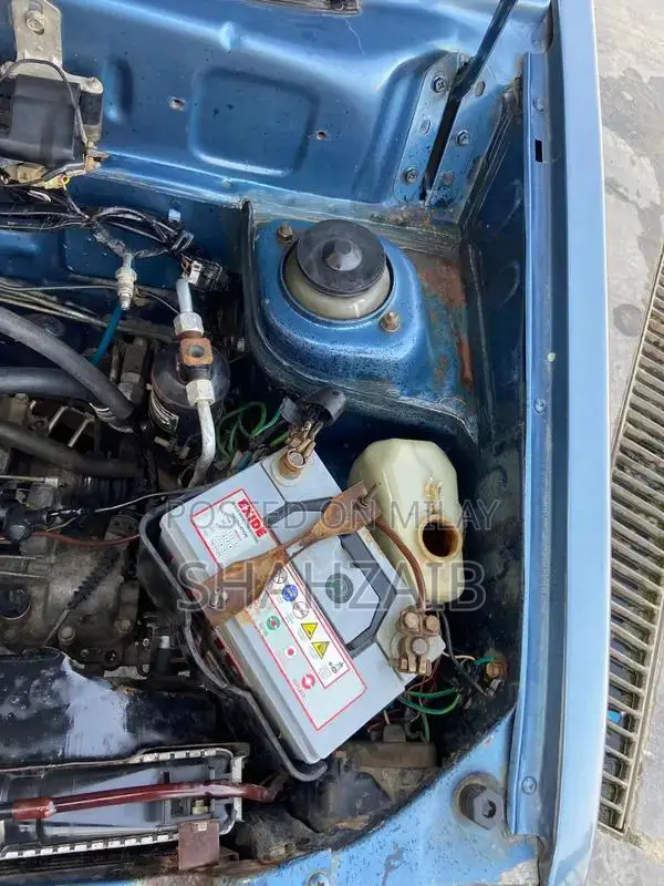 Suzuki Mehran 2011  AC active