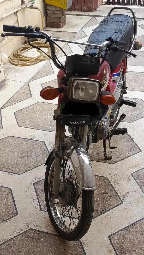 HONDA CD70 UNGENT FOR SALE