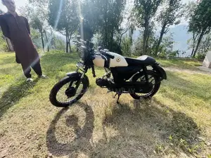 C-D 70 customised to CAFE Racer