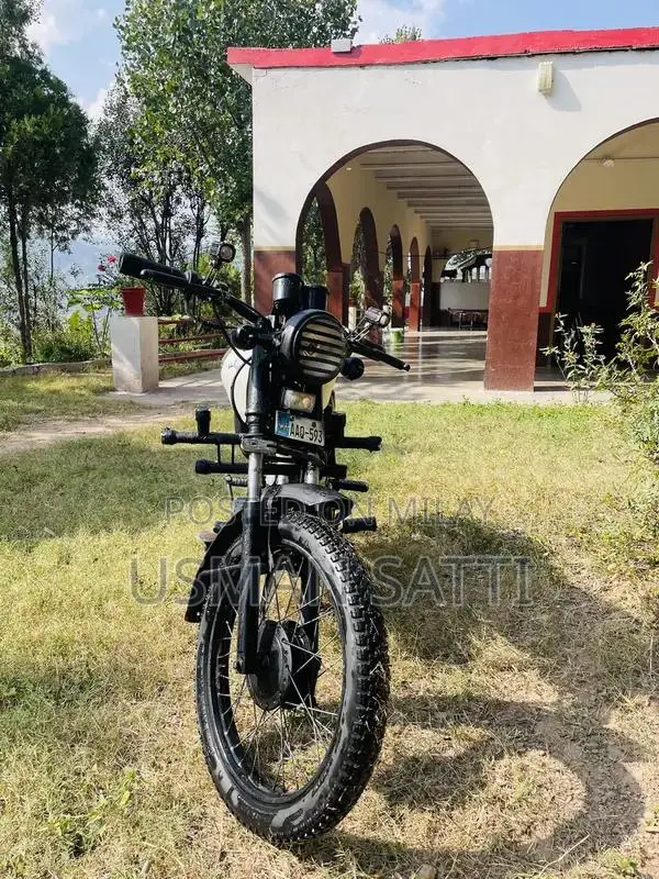 C-D 70 customised to CAFE Racer