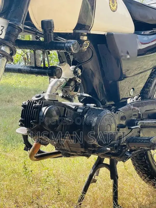 C-D 70 customised to CAFE Racer