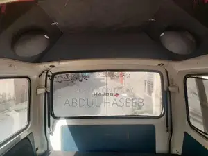 Suzuki Bolan 2013 White Compact Hatchback