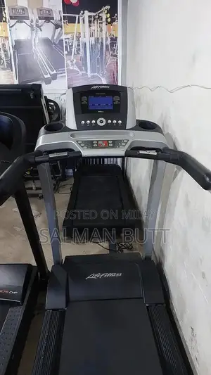 Commercial Treadmills / Domestic Treadmills / Running Machine / Cycle