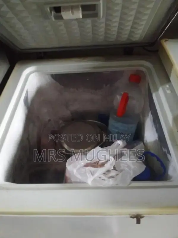 Dawlance deep freezer