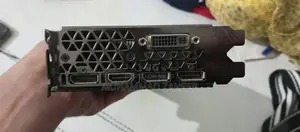 GTX 980 Founders Edition  ( 4GB GDDR5 )