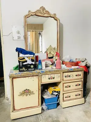 Photo - Good condition achi lakri sa bana wa haaa