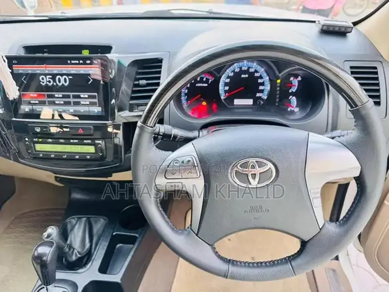 Fortuner TRD Sportivo 4*4 Petrol