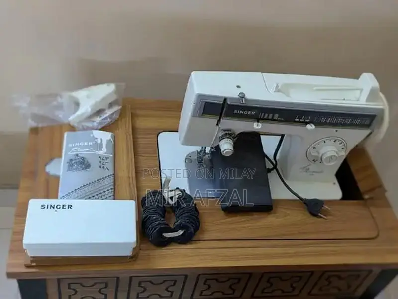 Singer Discmatic Sewing Machine