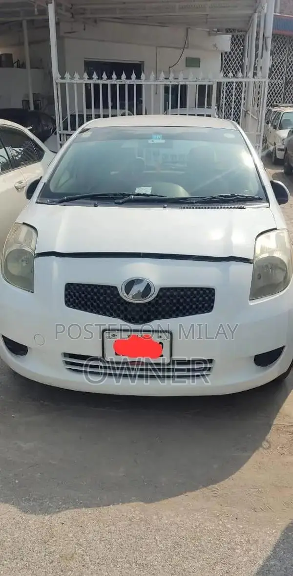 vitz 2006/2010 two piece touchings