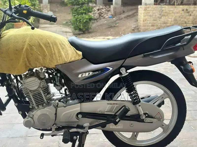 Suzuki GD 110 Motorcycle - 2025 Model, Low Mileage