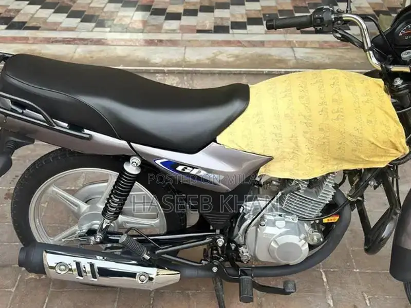 Suzuki GD 110 Motorcycle - 2025 Model, Low Mileage