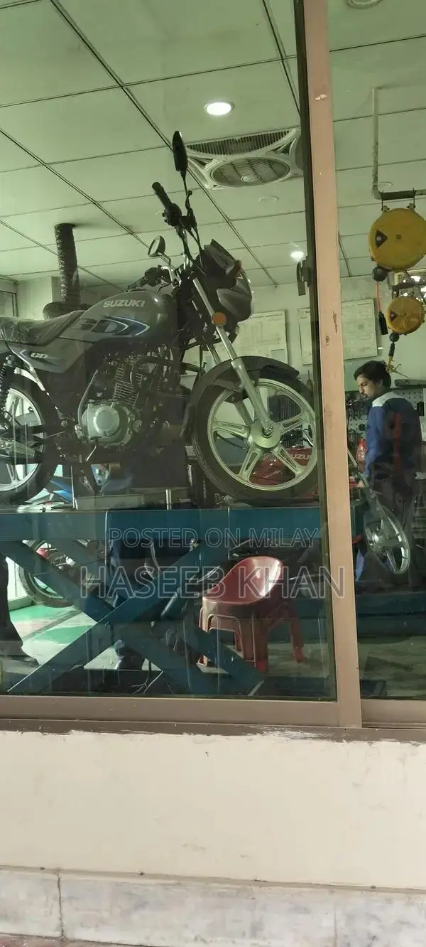 Suzuki GD 110 Motorcycle - 2025 Model, Low Mileage