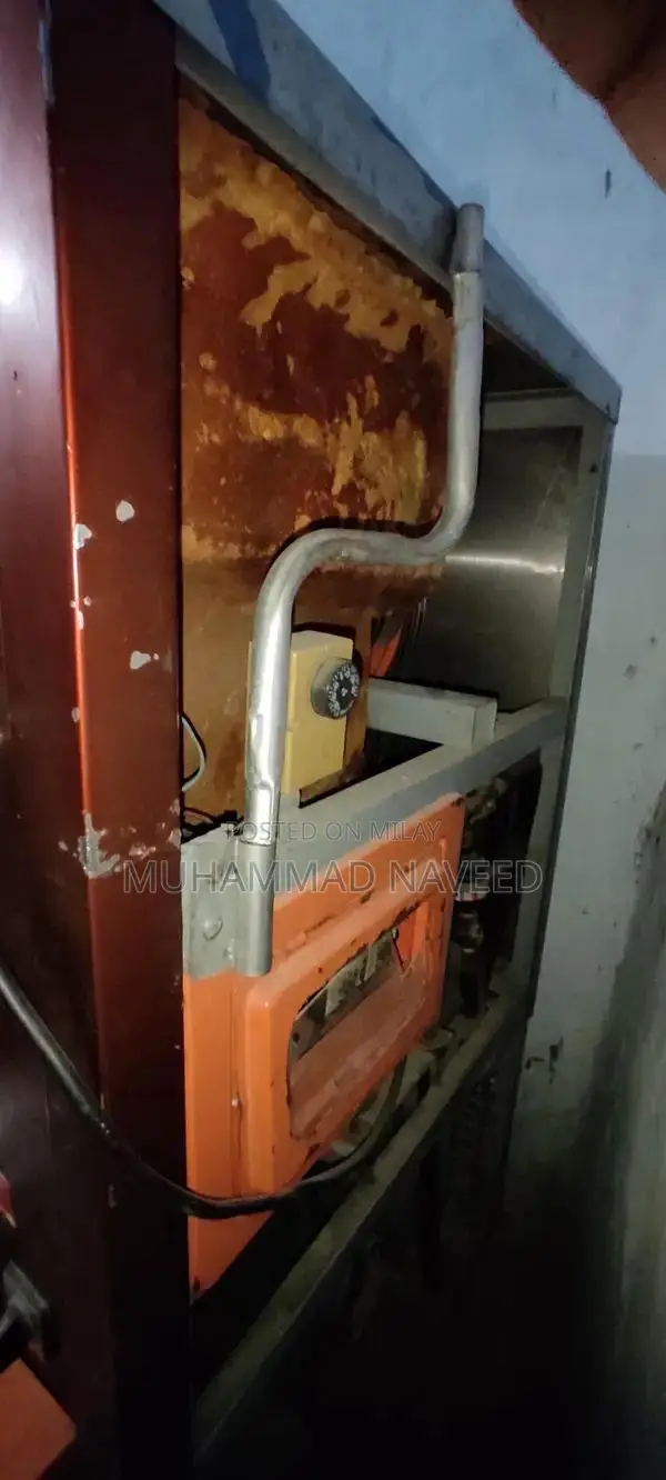 Double Flavor Commercial Cone Ice Cream Machine with Copper Piping