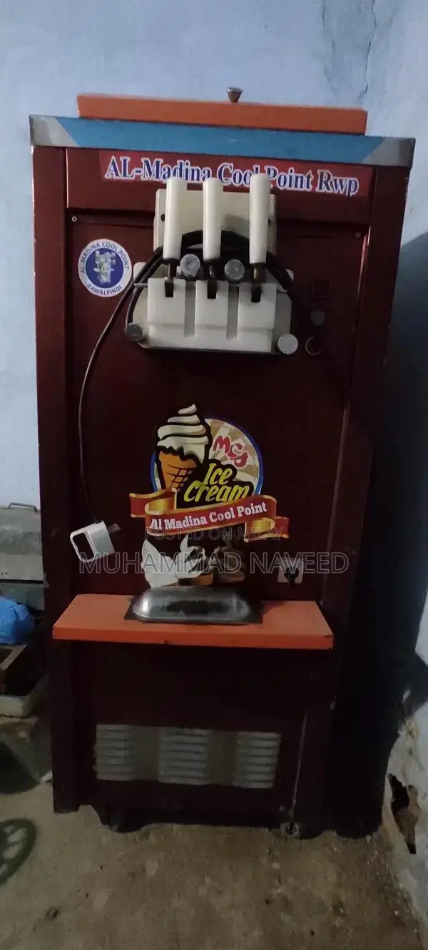 Double Flavor Commercial Cone Ice Cream Machine with Copper Piping