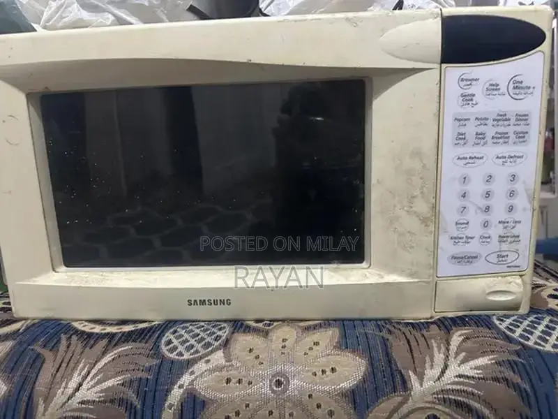 Quality Kitchen Appliances Set - Microwave, Mixer, and Fryer