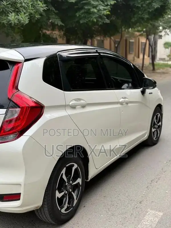Honda Fit Compact Hatchback - First Owner Vehicle