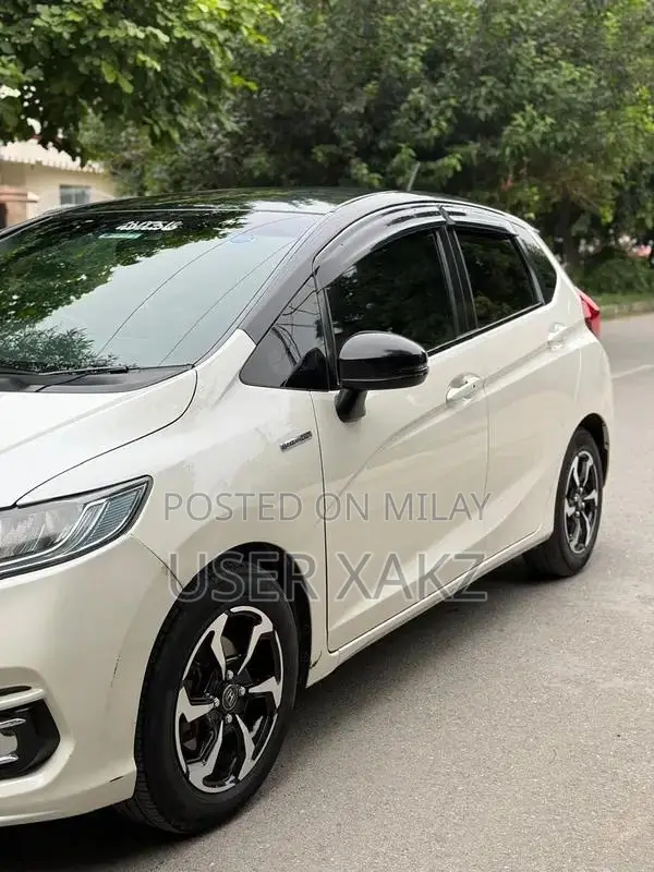 Honda Fit Compact Hatchback - First Owner Vehicle