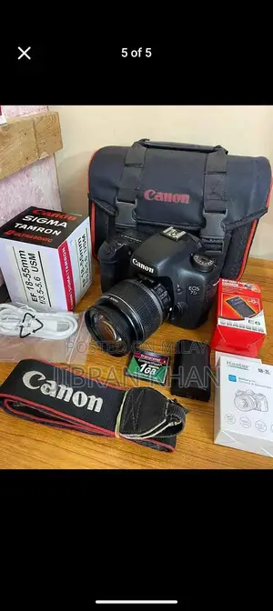 Canon 7D DSLR Camera with 1GB CF Card and Accessories