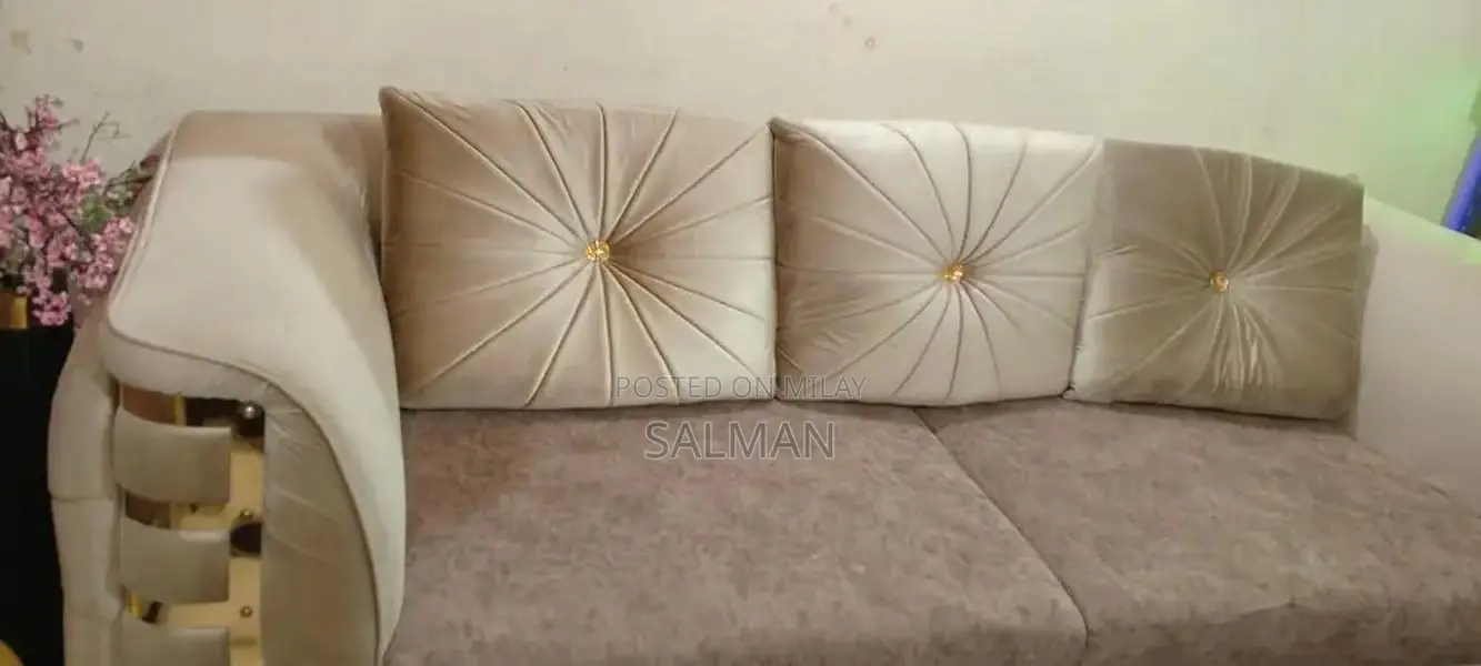 Furniture Item in Excellent Condition