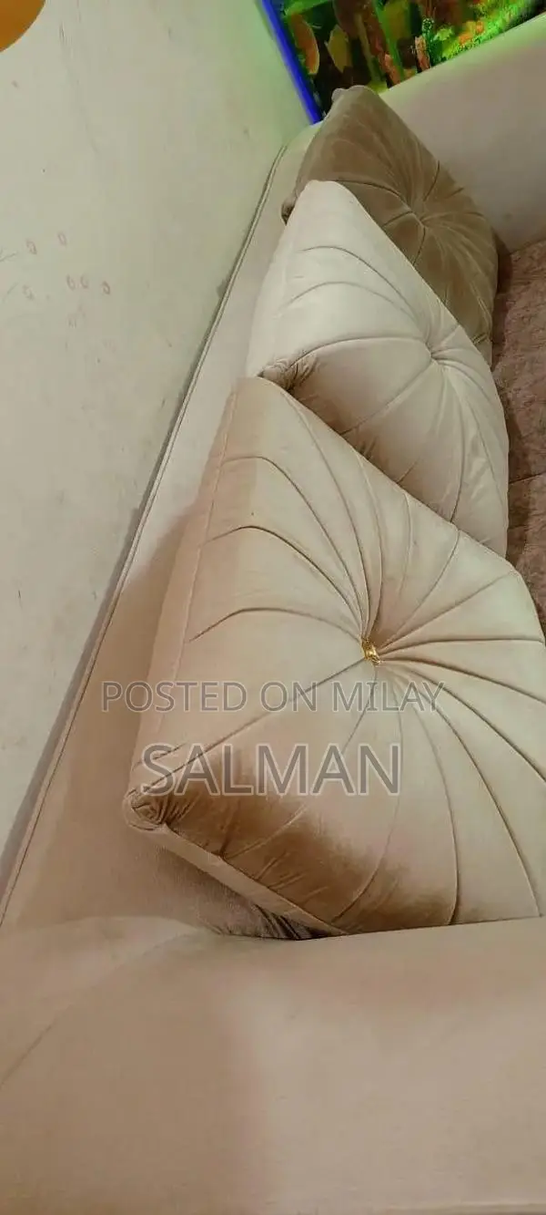 Furniture Item in Excellent Condition