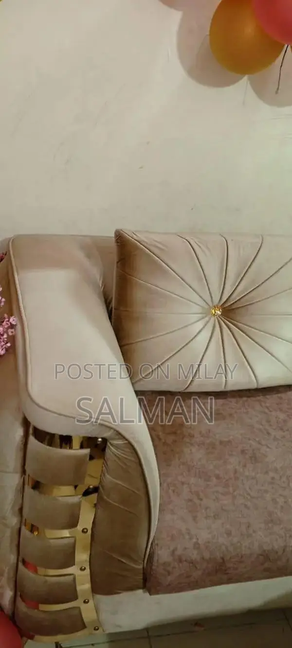 Furniture Item in Excellent Condition