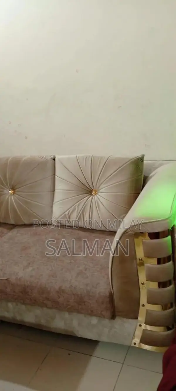 Furniture Item in Excellent Condition