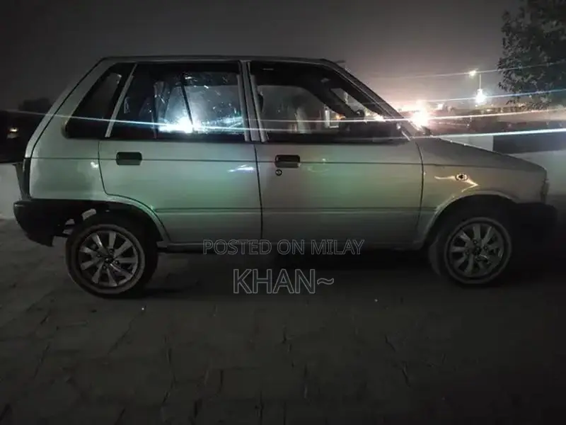Suzuki Mehran VX Silver Sedan