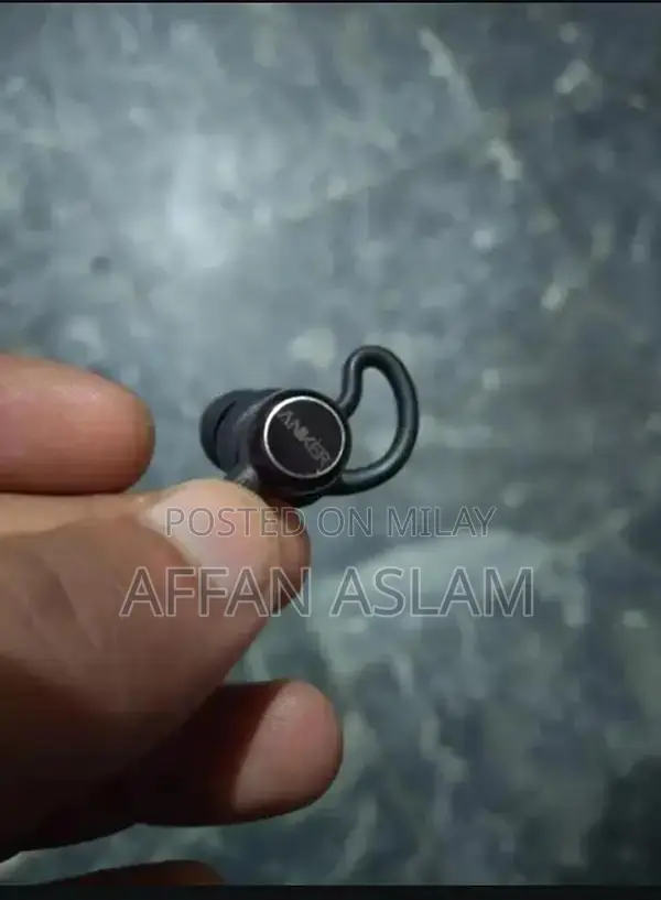 Slim Wireless Fitness Earbuds with Tracking Features