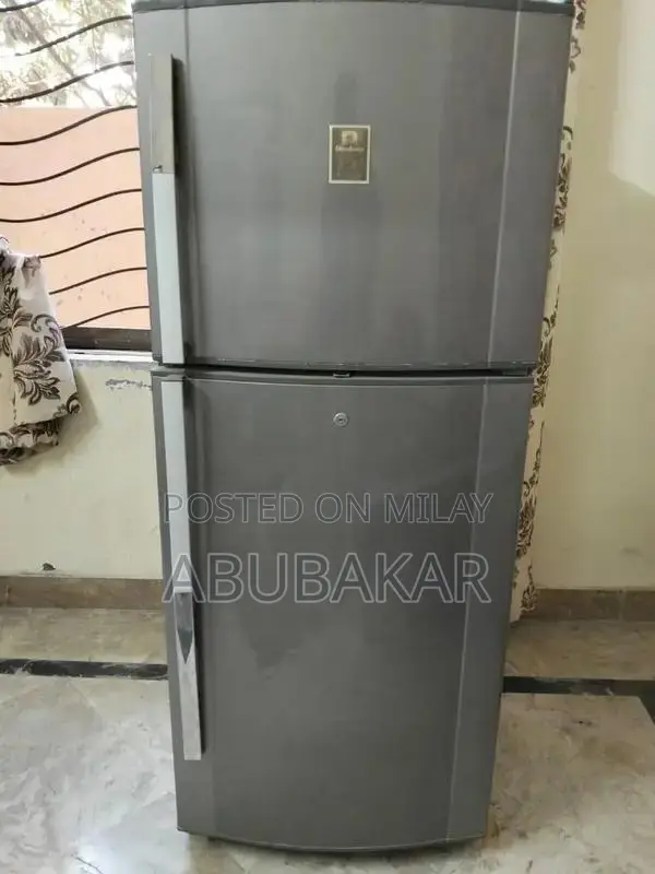 Dawlance Medium Size Refrigerator - Efficient Cooling Solution