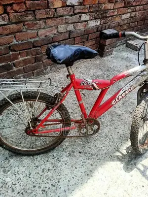 Photo - Pre-owned Bicycle in Good Condition