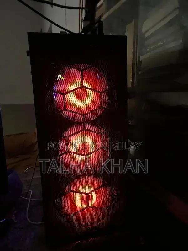 High-Performance Gaming Desktop with Ryzen 5 and Radeon Graphics