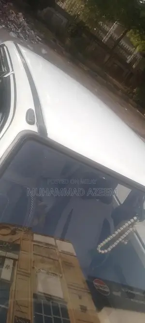 Photo - Suzuki Mehran