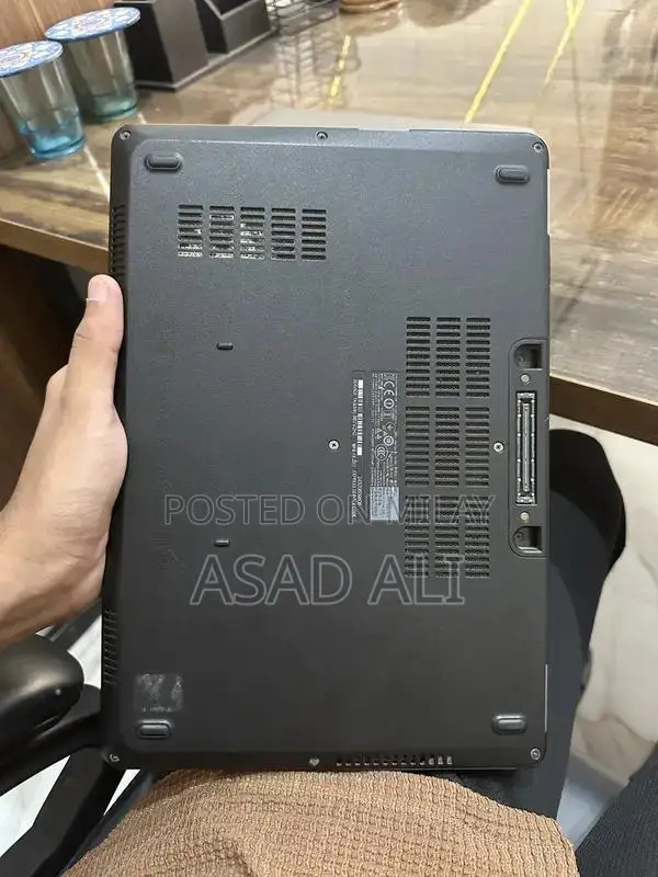 Dell Latitude E5270 Business Laptop Core i5 6th Gen