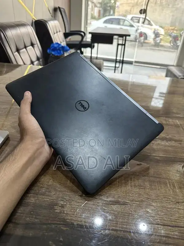 Dell Latitude E5270 Business Laptop Core i5 6th Gen