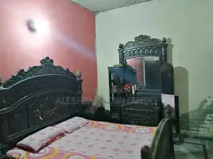 Photo - Room for girls single and shering model town link Rd