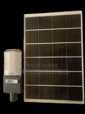 Photo - 500W LED Solar Street Light with Smart Control Features